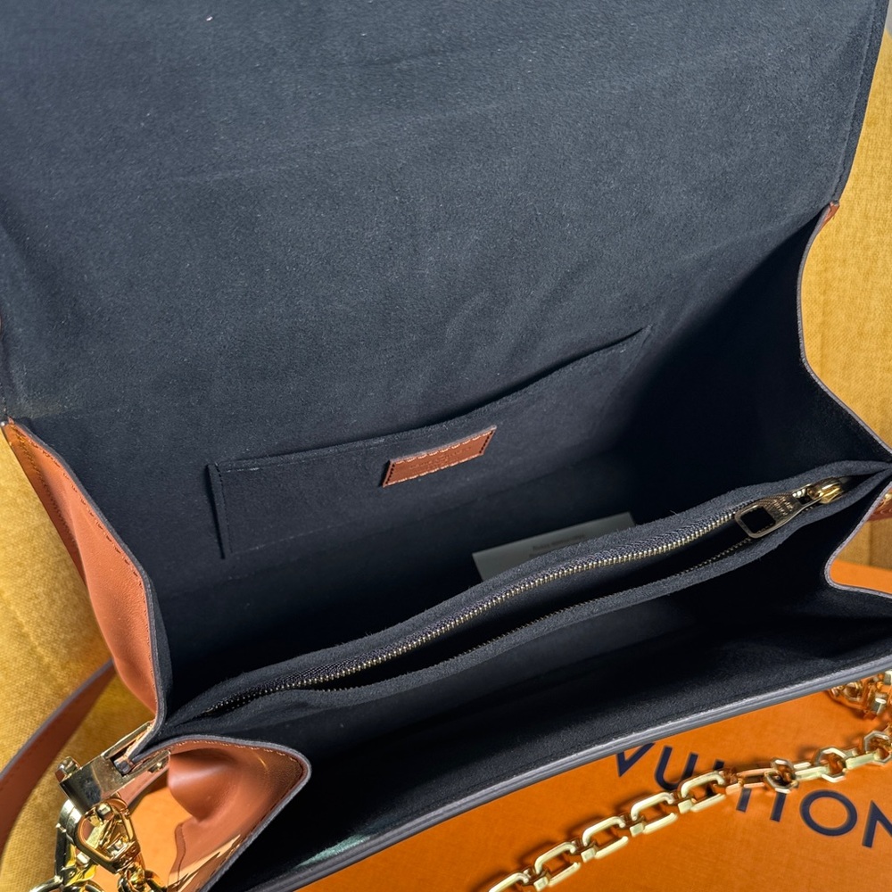 Louis Vuitton Brown Monogram Shoulder Bag - Picture 14 of 16
